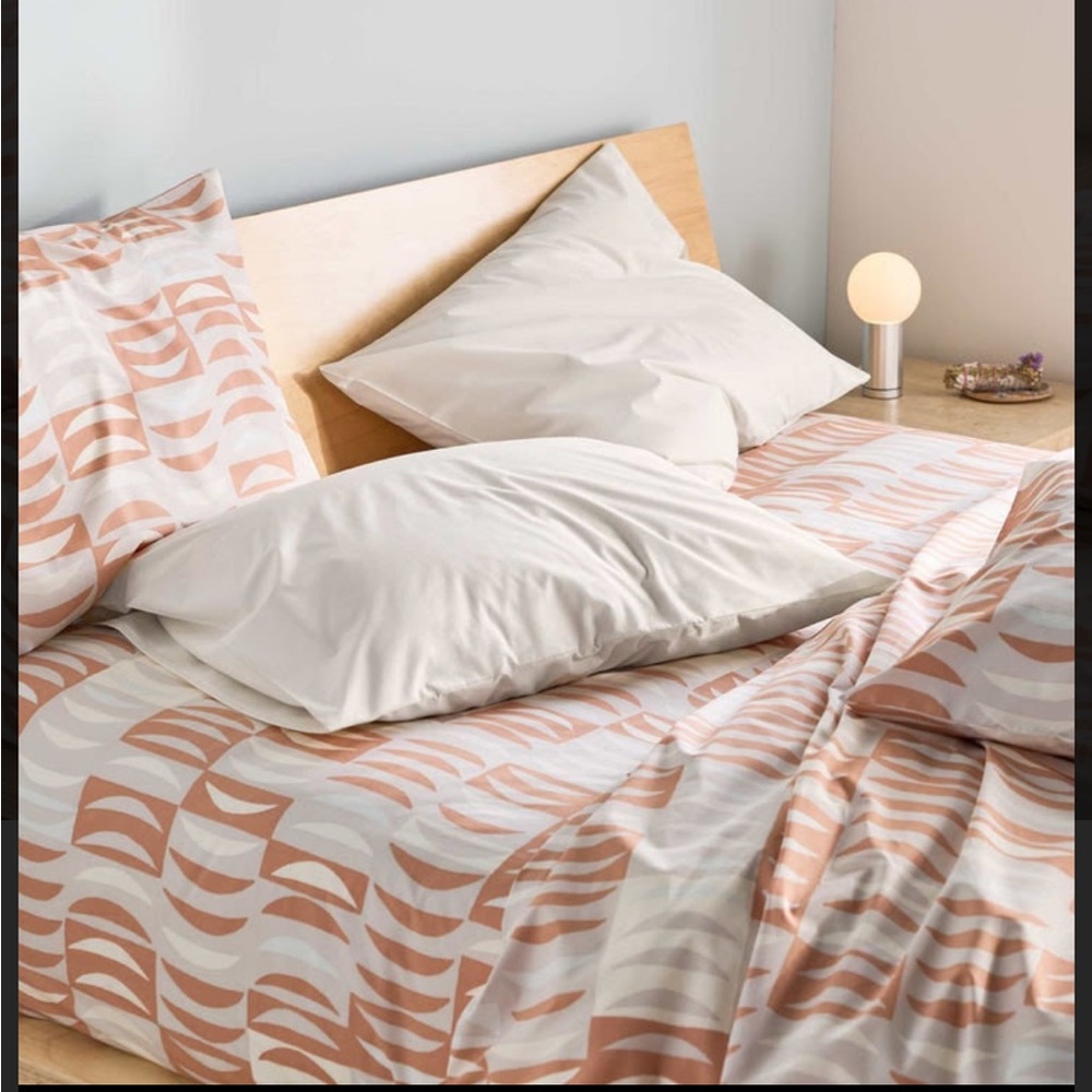 Brookline Classic Core Duvet Cover in Natural Crescent Moon Queen / Full